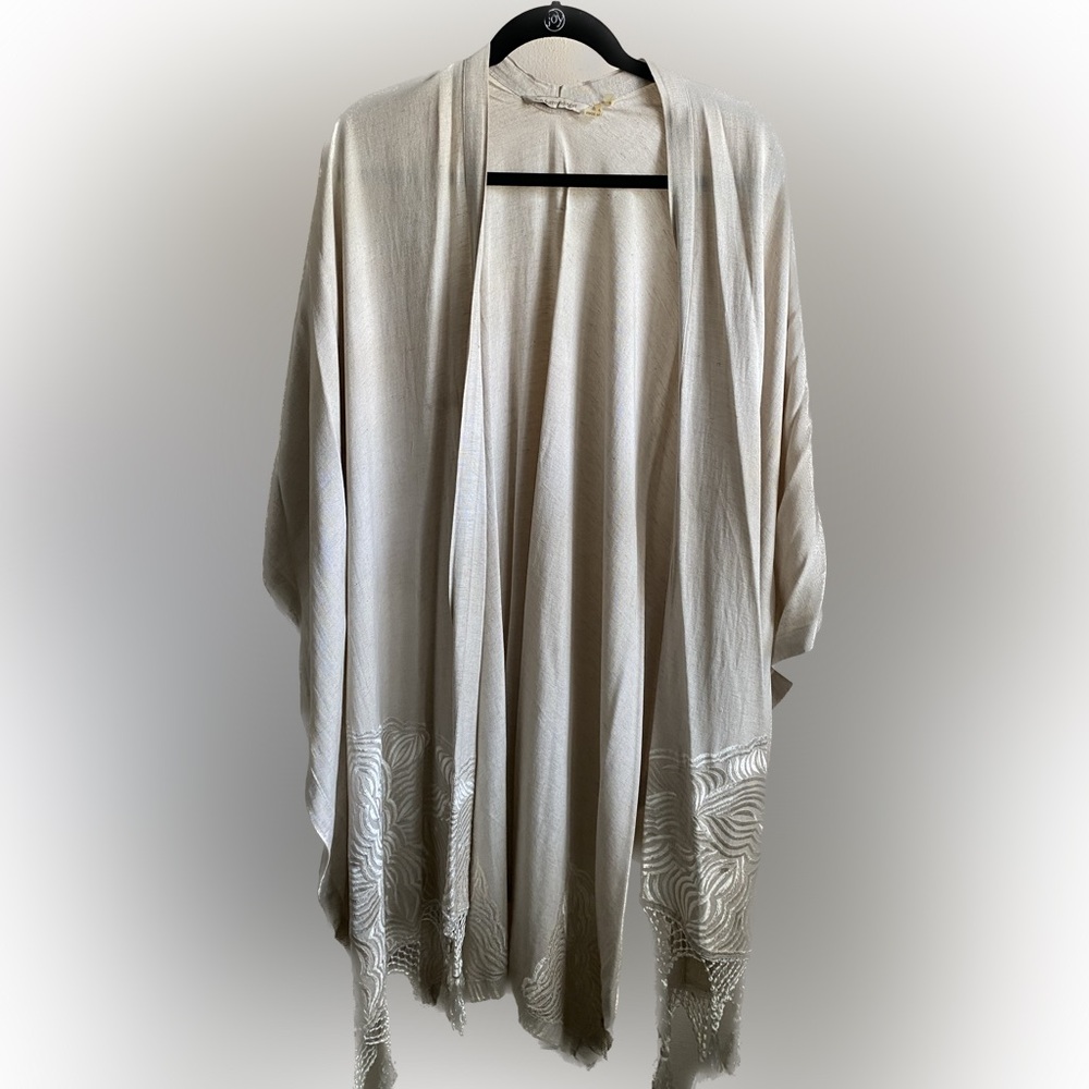 Soft Surroundings linen embroidered ruana